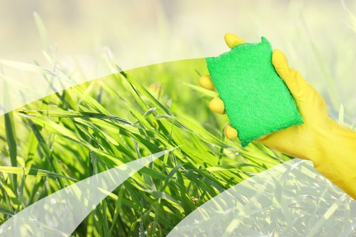 Local deep cleaning for homes, flats, and commercial properties in Tockwell